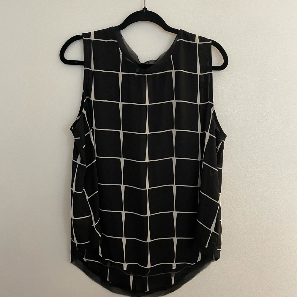 Who What Wear Sleeveless Top